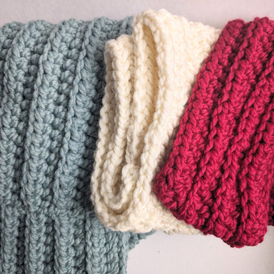 Beginner Crochet: Crochet Your First Infinity Scarf- Cambridge
