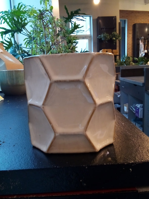 Honeycomb Pot